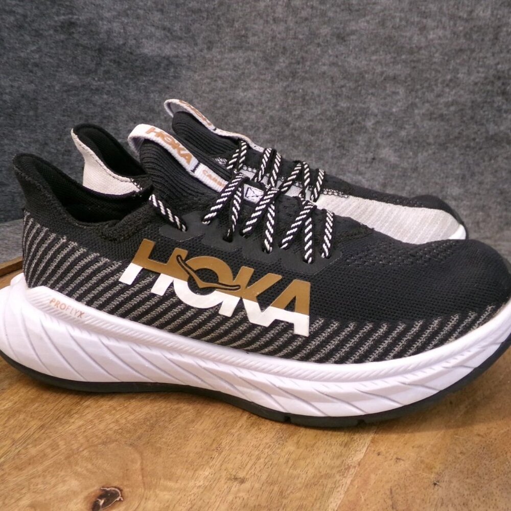 Hoka One One Carbon x 3 Womens Size 6